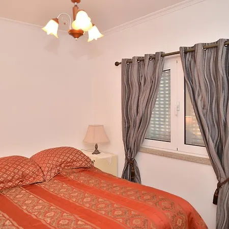 Guest house Casa Estrela De Alva 3*